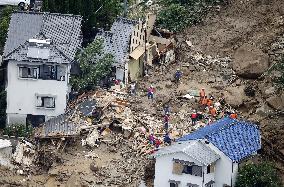 Flooding, landslides hit Hiroshima