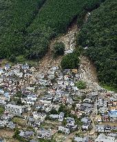 Flooding, landslides hit Hiroshima