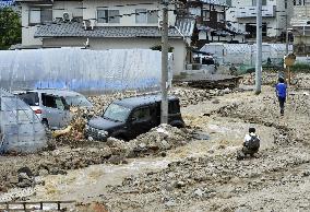 Flooding, landslides hit Hiroshima