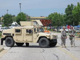 U.S. National Guard deployed to defuse chaos in Ferguson