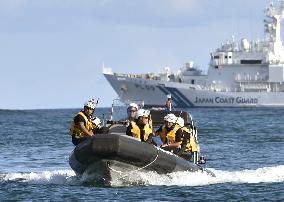 JCG boat patrols near drilling site in Okinawa
