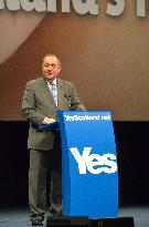 Scotland leader Salmond positive on independence vote