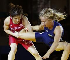 Yoshida wins gold in women's 53-kg wrestling