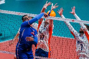 (SP)PHILIPPINES-QUEZON CITY-FIVB VOLLEYBALL NATIONS LEAGUE-FRANCE VS THE NETHERLANDS