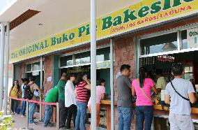 People line up at store to buy original Buko pies