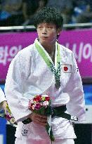 Shishime wins bronze in men's judo 60 kg