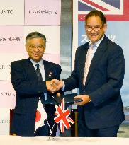 Japan, Britain to expand exchanges toward Tokyo Olympics