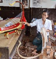 Burmese harps regaining popularity