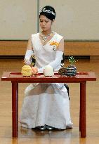Princess Noriko shows gratitude to emperor, empress