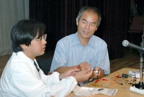 2014 Nobel winner Nakamura in 2005