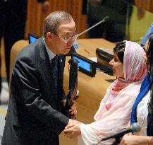 Pakistan's Malala, Indian activist win Nobel Peace Prize