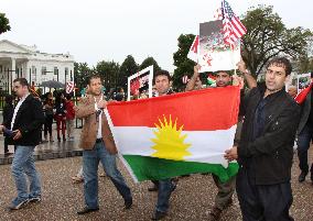 Kurds urge Washington to back rebel-raided Kobani