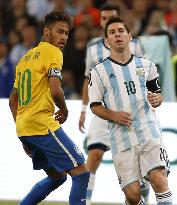 Brazil beat Argentina 2-0 in int'l friendly in Beijing