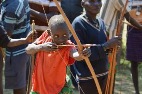Archery taught as peacemaking tool in Kenyan village
