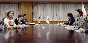 Obuchi, Kennedy agree on bilateral cooperation