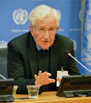 Chomsky supports Palestine call for end to Israeli occupation