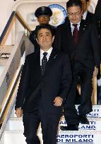 Abe arrives in Milan