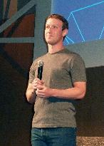 Facebook CEO Zuckerberg in Tokyo