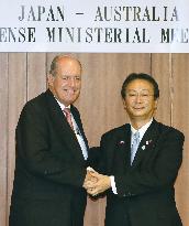Japan, Australia discuss cooperation over submarines