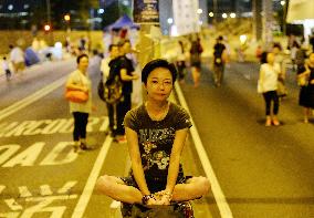 Woman in Hong Kong supports student protesters