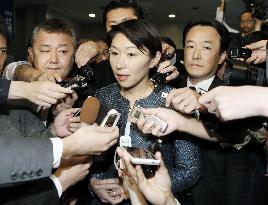 Trade minister meets with reporters over funds scandal