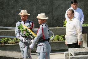 Japan envoy offers flowers at 'Leyte Landing' ceremony