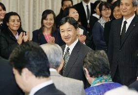 Crown prince meets with descendants of Japanese emigrants