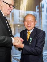Japanese artist Akagi gets Chevalier order from France