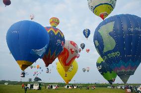 International Balloon Fiesta in Saga