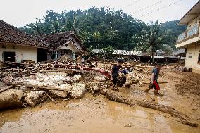 INDONESIA-BOGOR-FLOOD-AFTERMATH