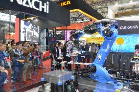Japan's industrial robots displayed at Shanghai fair