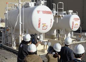 Tanks set to be removed from Hamaoka nuke power plant