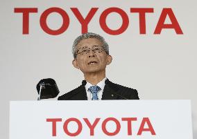 Toyota posts record 1st-half profits
