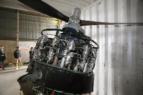 Engine of restored WWII Zero fighter shown to media