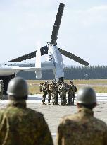Osprey carries U.S. soldiers for disaster drill