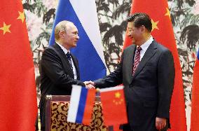 China, Russia sign natural gas memorandum