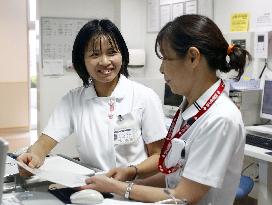 Vietnamese nurse working at Japanese hospital