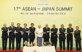 ASEAN leaders, Japan's Abe meet in Myanmar