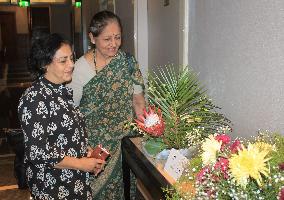 Flower arrangement exhibition held in New Delhi