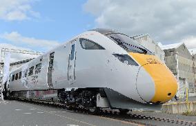 Hitachi unveils 1st IEP train for Britain