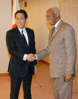 Japan, Caribbean FMs hold talks in Tokyo