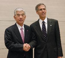 Toray agrees on 1 tril. yen supply contract with Boeing