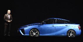 Toyota to launch world's 1st fuel-cell vehicle