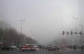PM2.5 smog causes very low visibility in Shenyang