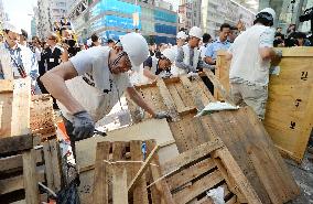 Pro-democracy protest barricades dismantled