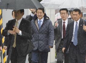 PM Abe visits disaster-hit Iwate