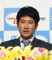 Yomiuri hurler Sugano named Central League's 2014 MVP