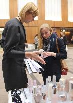 Japanese cosmetics makers hold event in Russia