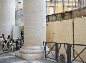 Showers to be installed at St. Peter's Square for homeless