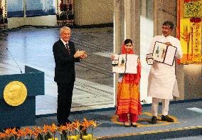 2 receive Nobel Peace Prize